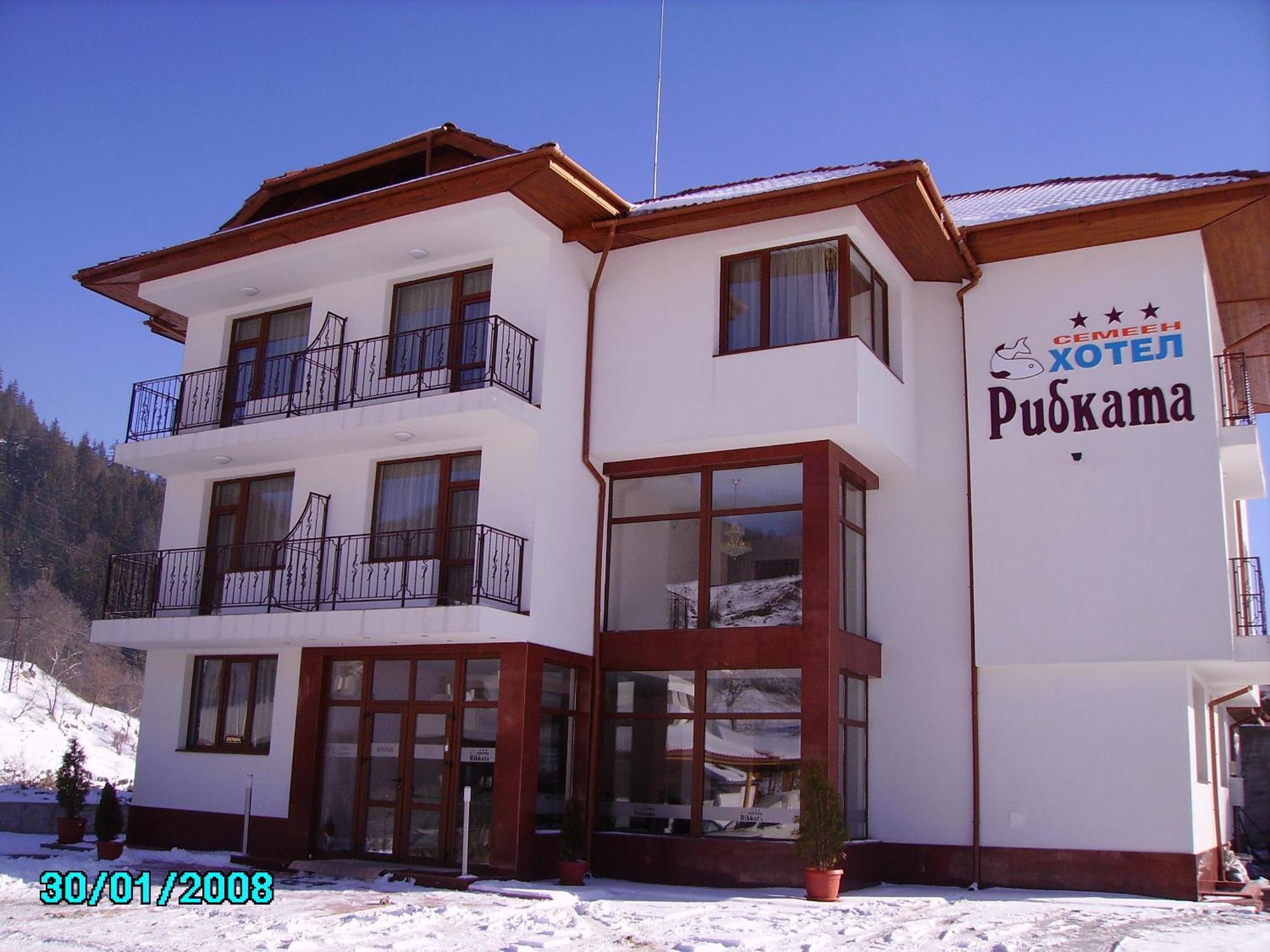 Ribkata Family Hotel Smolyan Ngoại thất bức ảnh